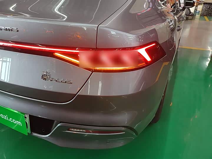 BYD Qin Plus, 2024 — фото 8 из 9
