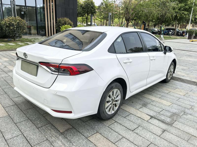 Toyota Corolla, 2023 — фото 7 из 12