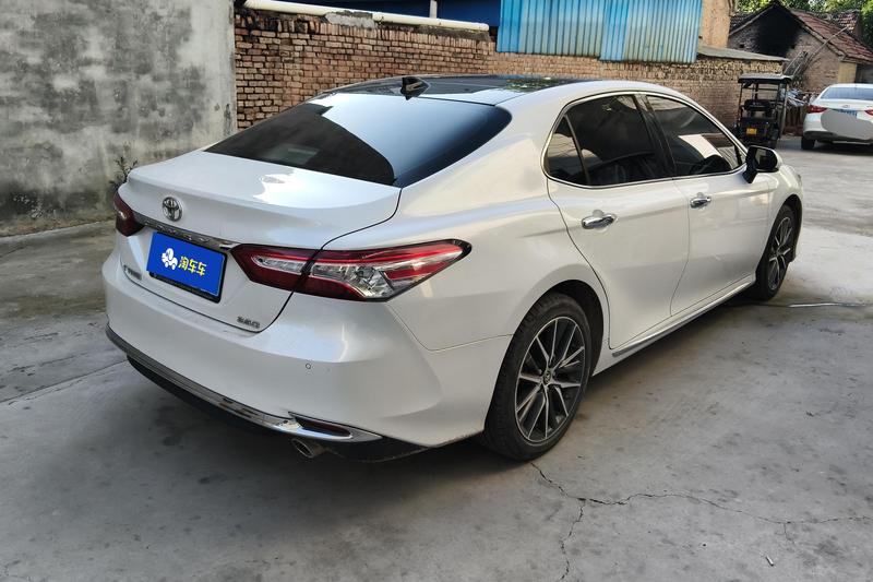 Toyota Camry, 2023 — фото 3 из 12