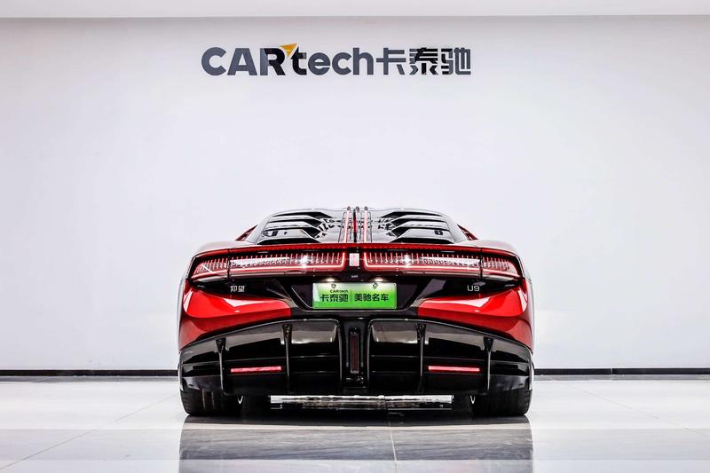 BYD Yangwang U9, 2025 — фото 5 из 12