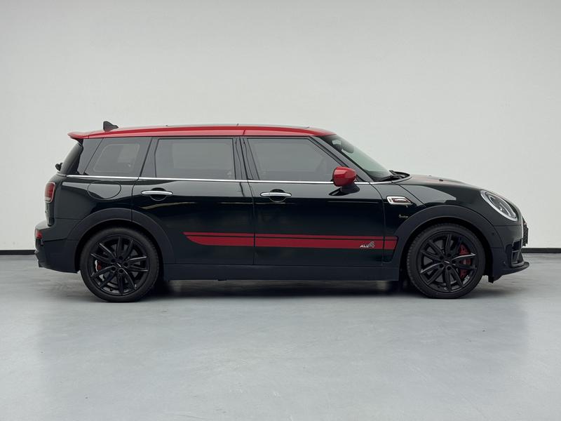 Mini Clubman JCW, 2021 — фото 8 из 12
