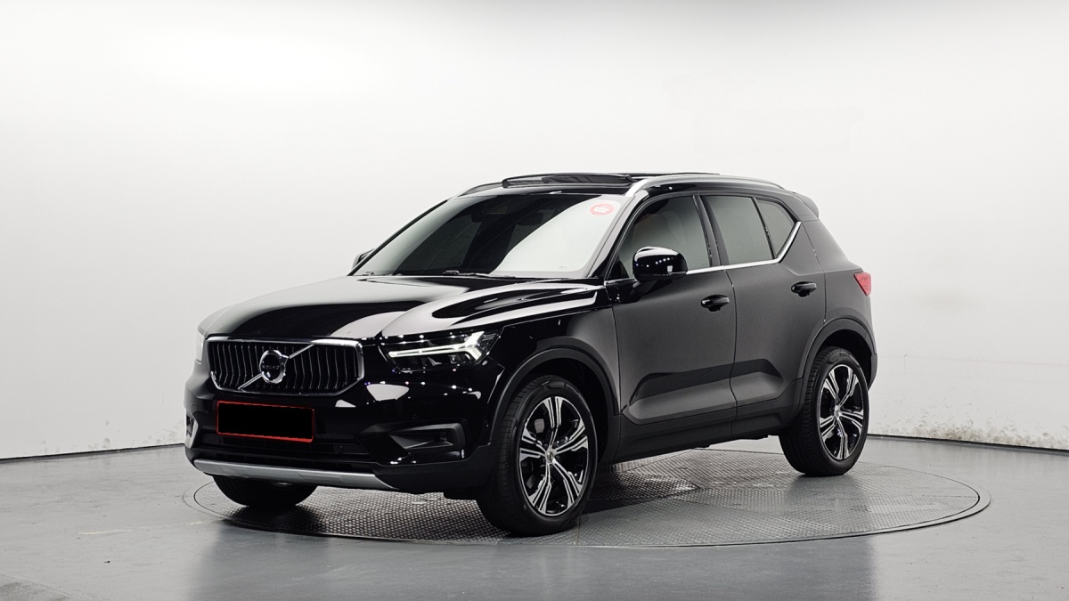 Volvo XC40, 2022 — купить в Владимире под ключ