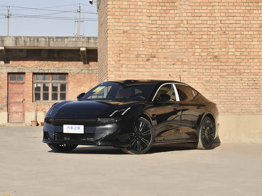 Lynk & Co 30 EM-P Hybrid, 2026 — купить в Ижевске под ключ