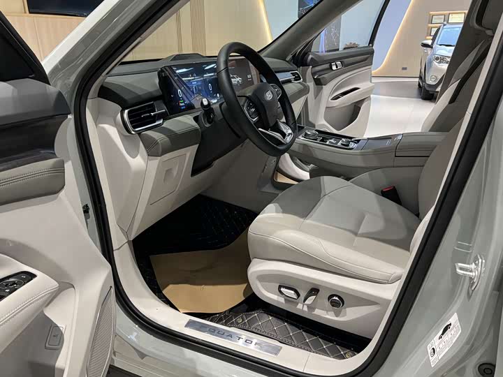 Ford Equator Hybrid, 2025 — фото 12 из 12
