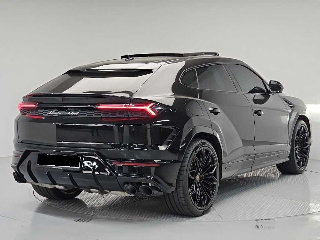 Lamborghini Urus, 2026 — фото 4 из 12
