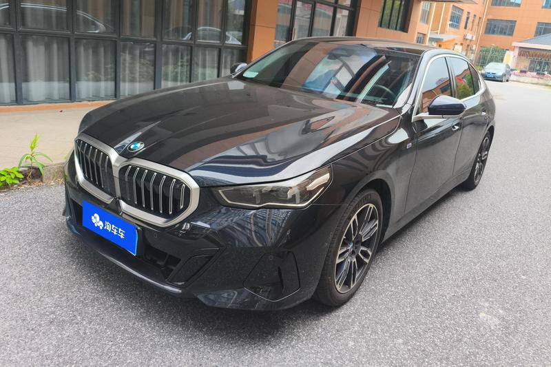 BMW 5 Series, 2025 — купить в Липецке под ключ