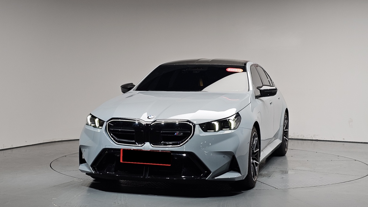 BMW M5, 2025 — фото 3 из 12