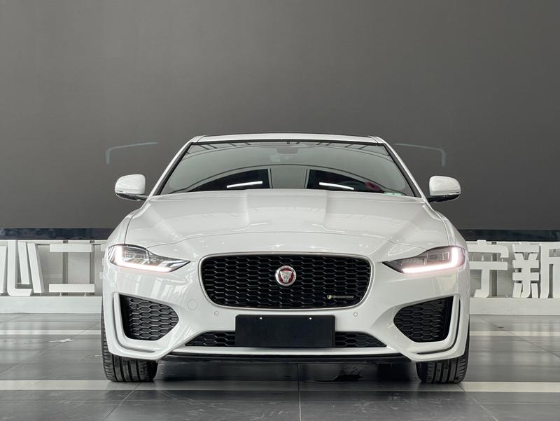 Jaguar XE L, 2022 — фото 2 из 12