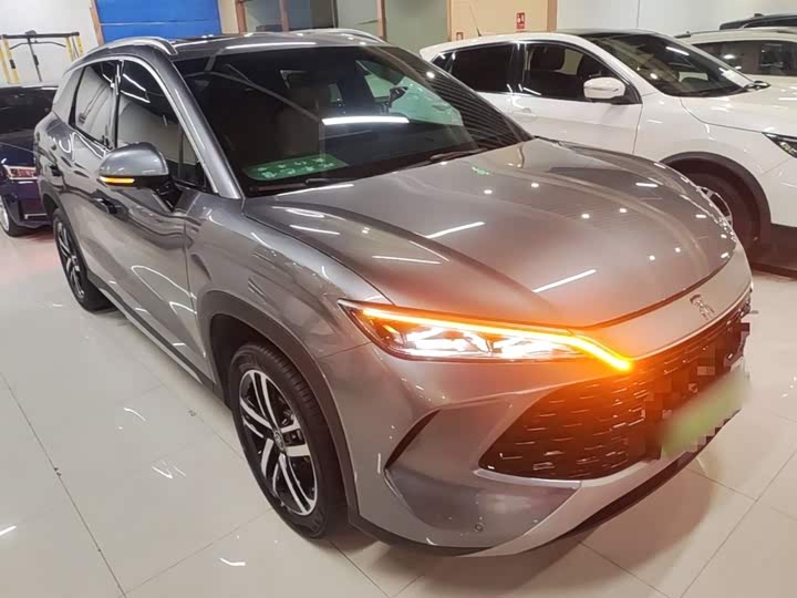 BYD Song L DM-i Hybrid, 2025 — фото 4 из 9