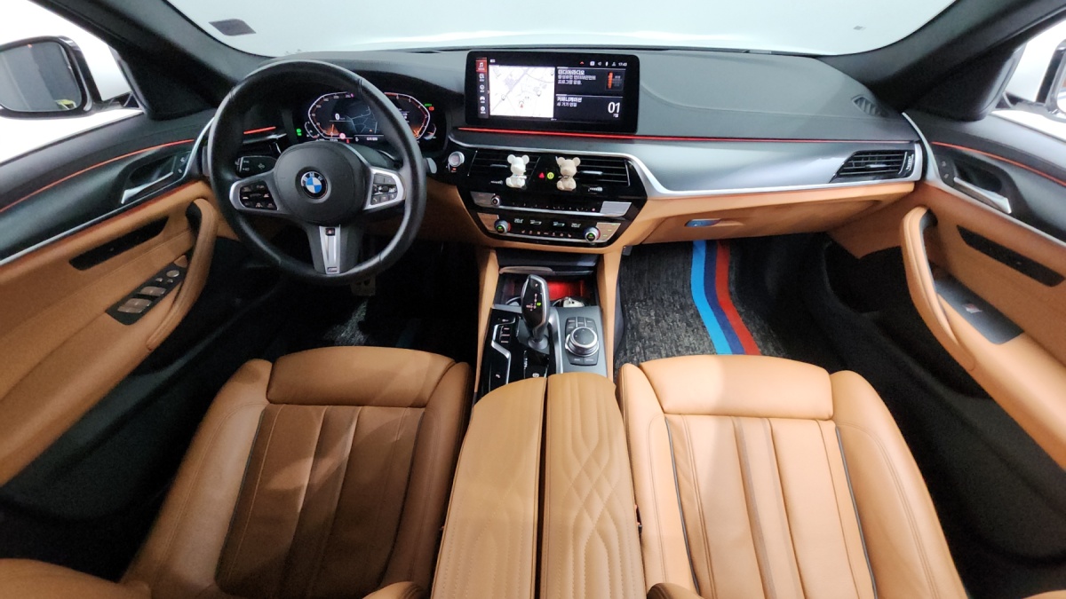 BMW 5 Series, 2022 — фото 7 из 12