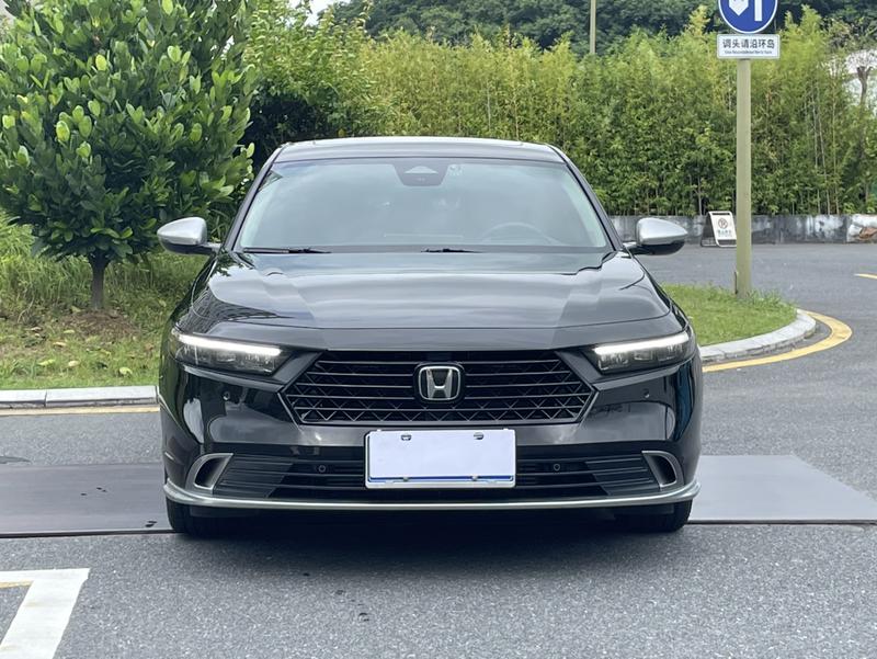Honda Accord, 2024 — фото 2 из 12