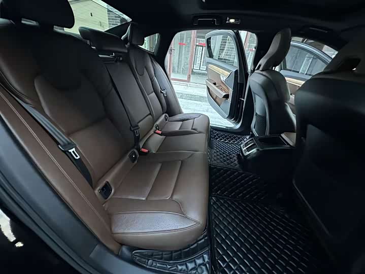 Volvo S90, 2021 — фото 9 из 9