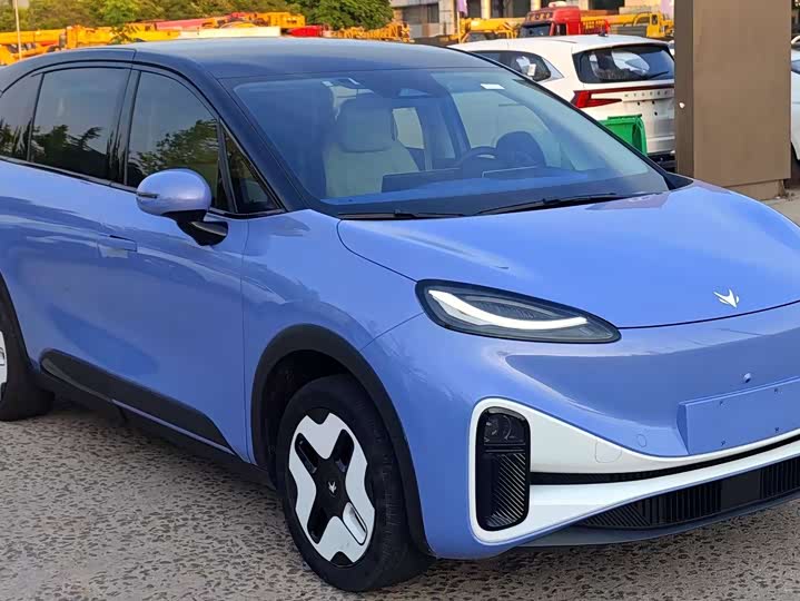 BAIC Arcfox Kaola, 2023 — фото 3 из 9