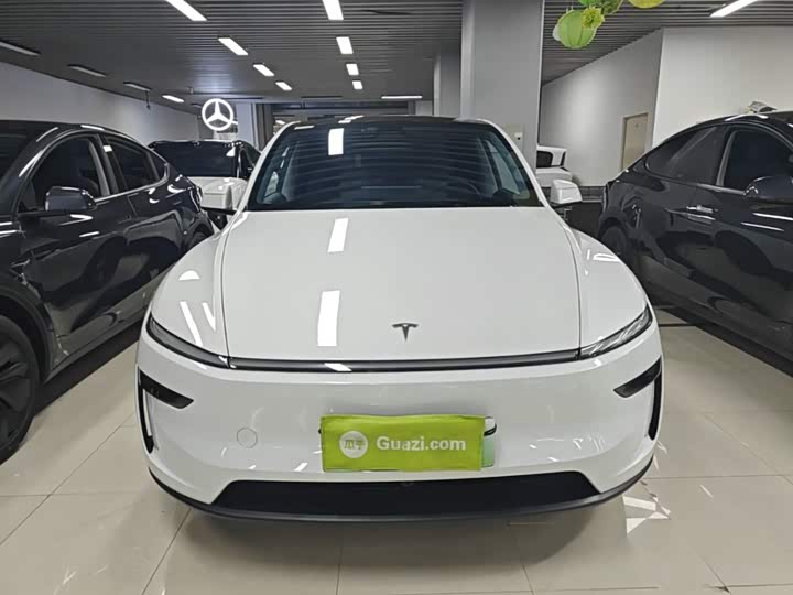 Tesla Model Y, 2025 — фото 3 из 9