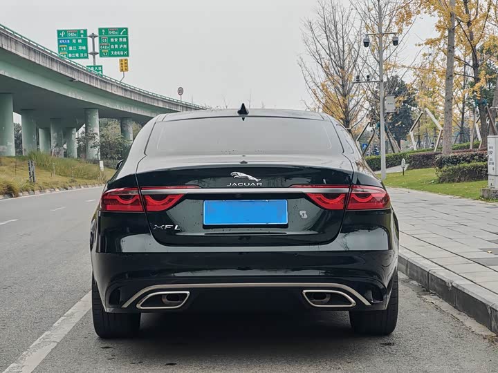 Jaguar XF L, 2025 — фото 5 из 9