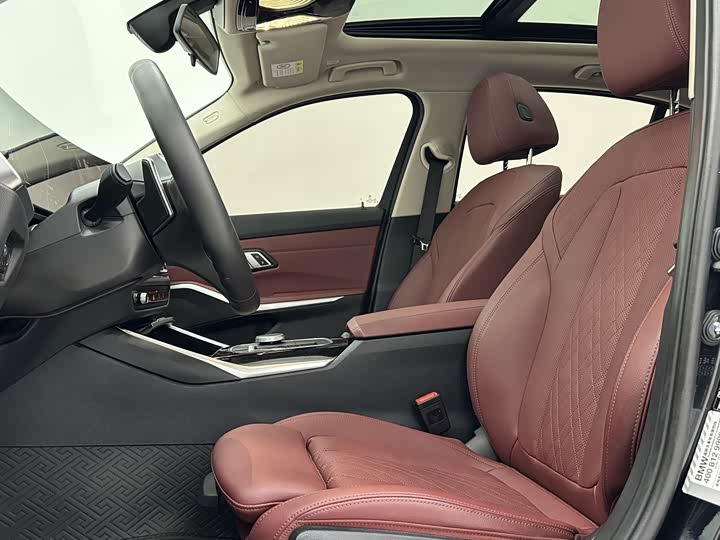 BMW 3 Series, 2023 — фото 8 из 9