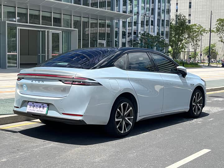 GAC Aion S Plus, 2022 — фото 5 из 9