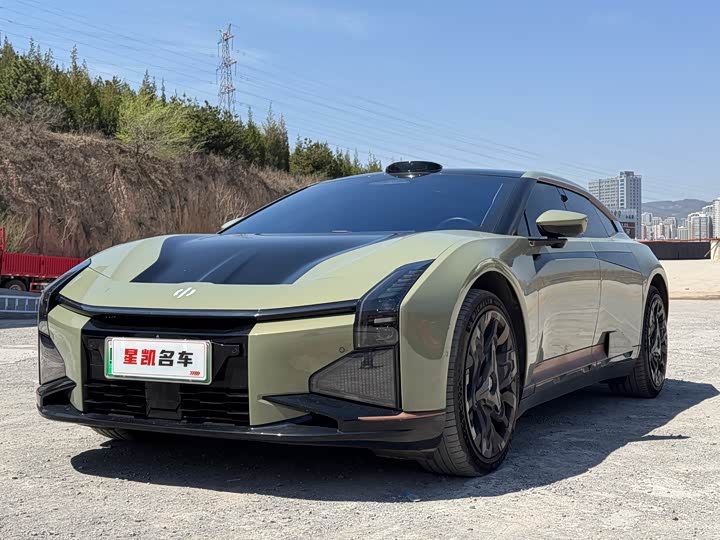 HiPhi Z, 2023 — купить в Воронеже под ключ