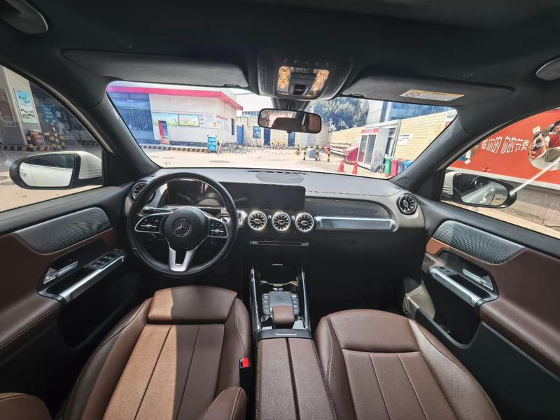 Mercedes-Benz GLB-Class, 2023 — фото 7 из 10