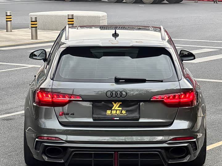 Audi RS 4, 2023 — фото 5 из 9
