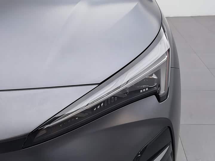 BAIC Arcfox Alpha T5, 2024 — фото 7 из 9
