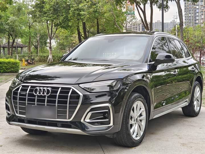 Audi Q5L, 2023 — фото 2 из 9