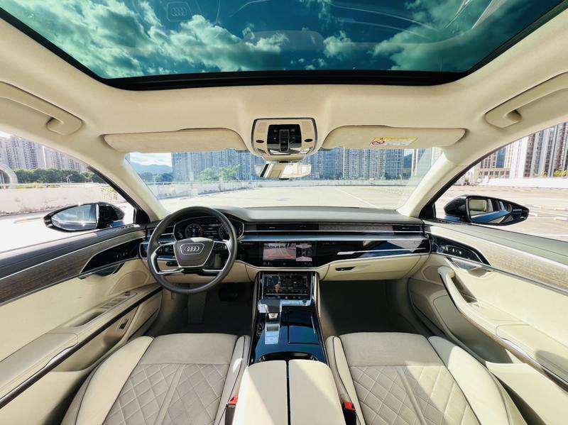 Audi A8, 2023 — фото 6 из 12