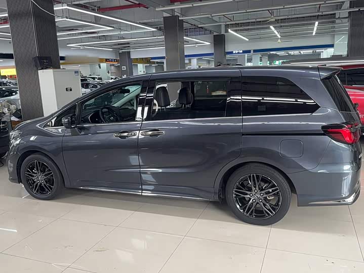 Honda Odyssey, 2021 — фото 8 из 9