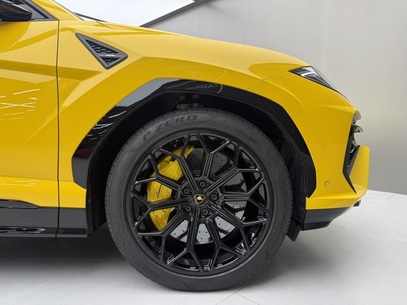 Lamborghini Urus SE, 2025 — фото 8 из 12