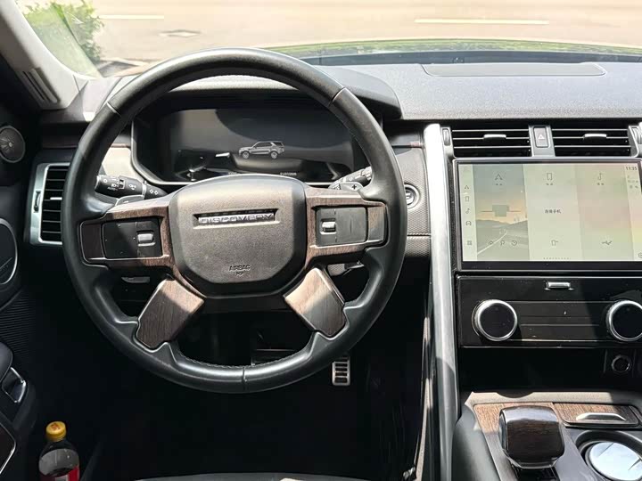 Land Rover Discovery, 2023 — фото 4 из 9