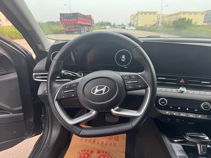 Hyundai Elantra N line, 2023 — фото 7 из 9
