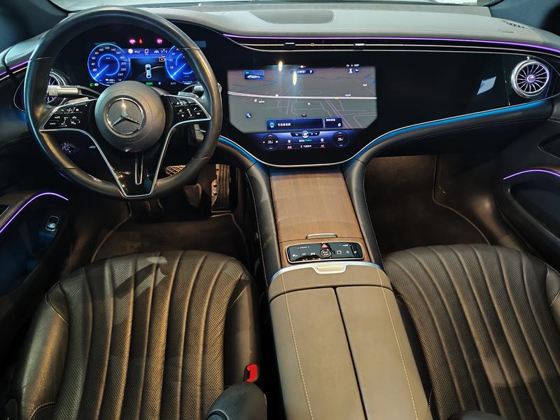Mercedes-Benz EQS, 2023 — фото 7 из 11