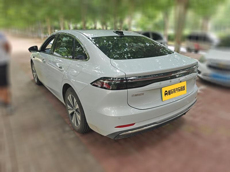 Geely Galaxy A7, 2025 — фото 4 из 12