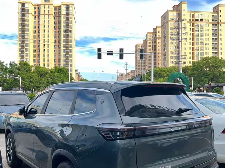 Chery Tiggo 8 Plus, 2025 — фото 8 из 9