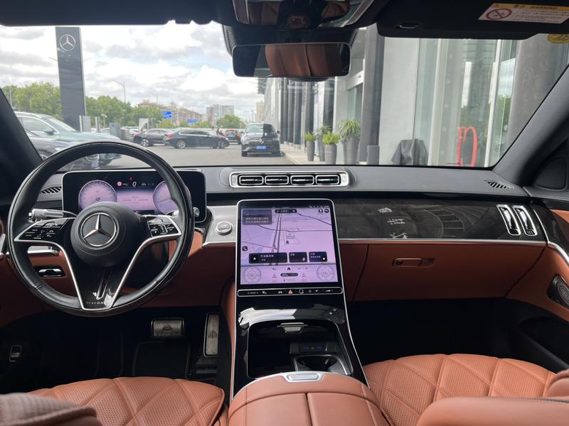 Mercedes-Benz Maybach S-Class, 2025 — фото 7 из 12