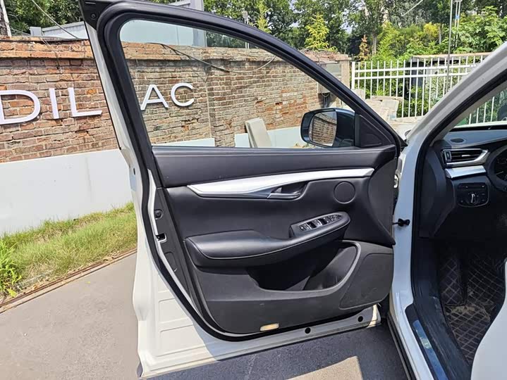 Infiniti QX50, 2023 — фото 7 из 9