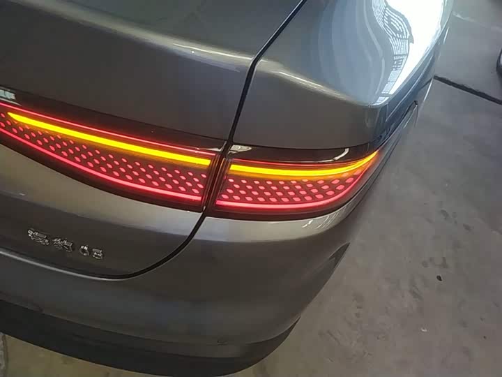 BYD Seal 05 DM-i Hybrid, 2025 — фото 8 из 9