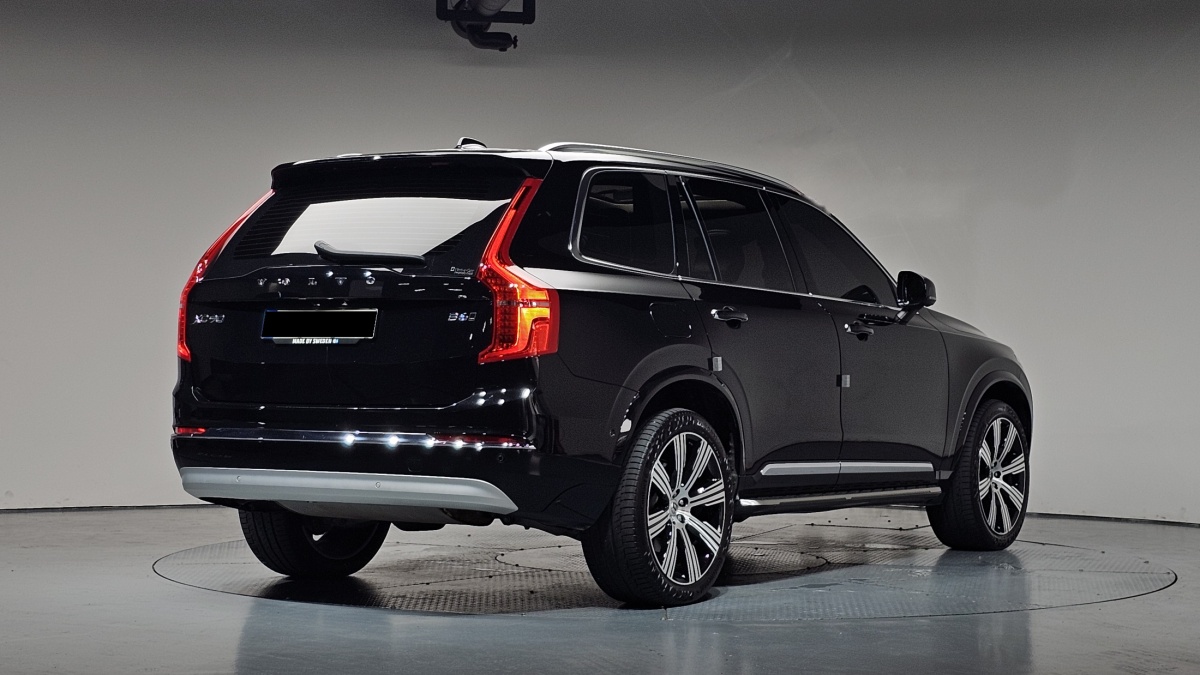 Volvo XC90, 2022 — фото 2 из 12