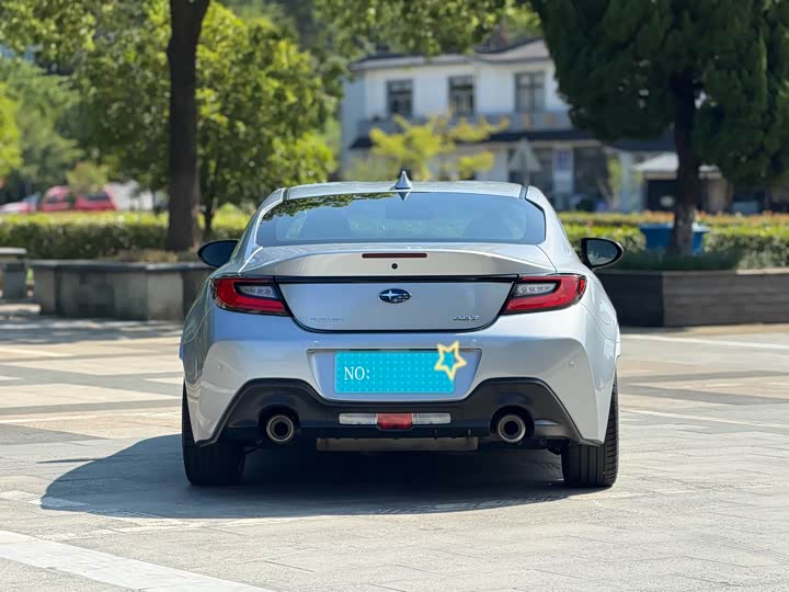 Subaru BRZ, 2023 — фото 5 из 9