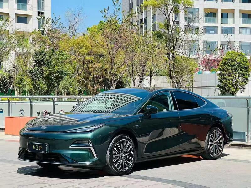 Geely Galaxy Starshine 8 EM-i, 2025 — купить в Ярославле под ключ