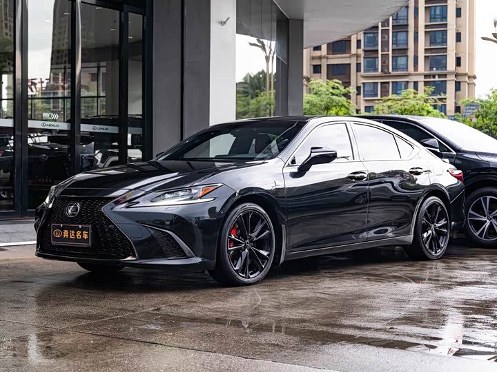 Lexus ES, 2023 — купить в Санкт-Петербурге под ключ