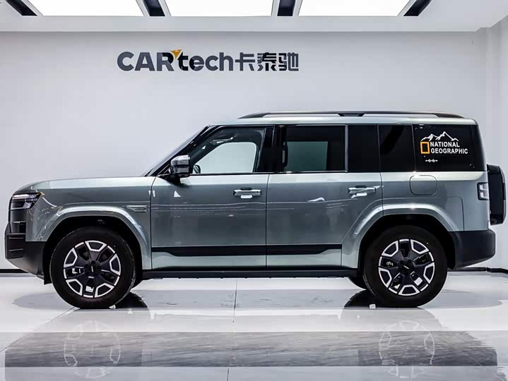 BYD FangChengBao Titanium 7 (Tai 7), 2025 — фото 3 из 9