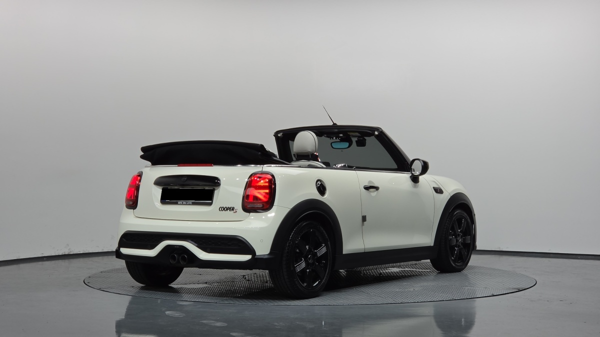 Mini Cooper Convertible, 2022 — фото 2 из 12