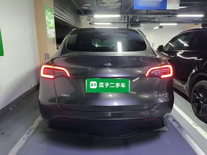 Tesla Model Y, 2022 — фото 6 из 9