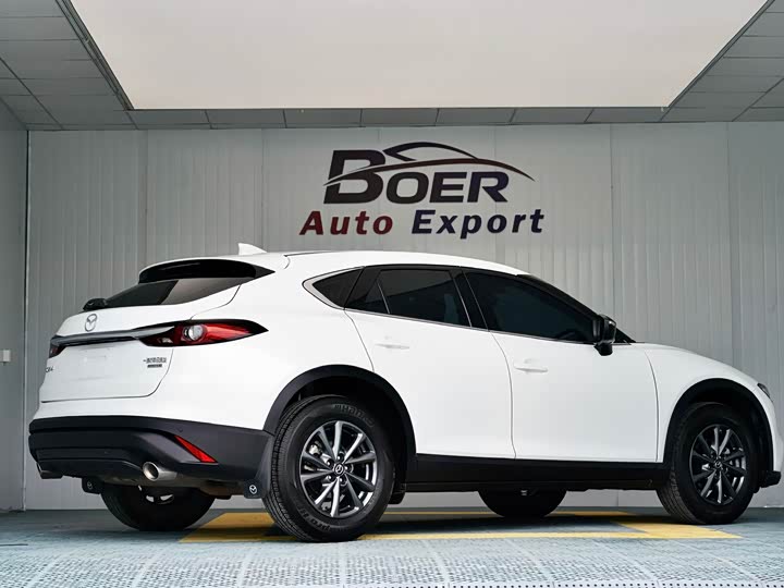 Mazda CX-4, 2023 — фото 6 из 9
