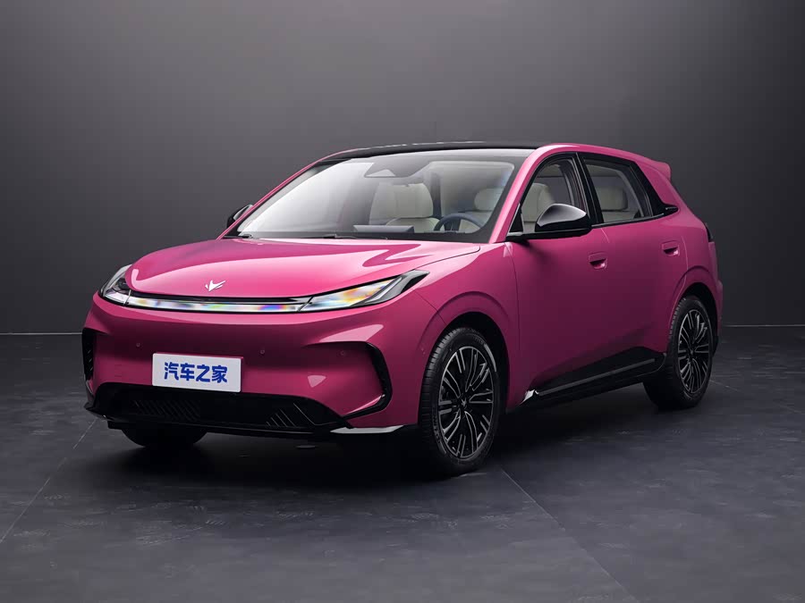 BAIC Arcfox T1, 2026 — купить в Саратове под ключ