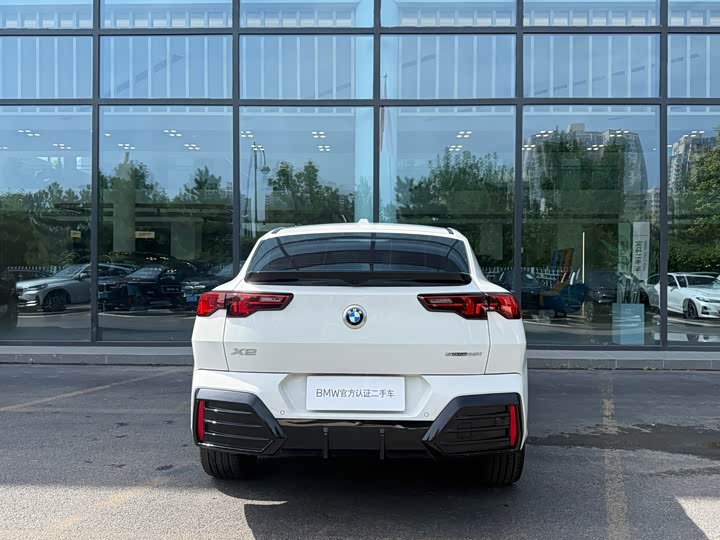 BMW X2, 2024 — фото 8 из 9
