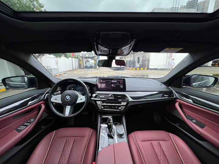 BMW 5 Series, 2023 — фото 6 из 9