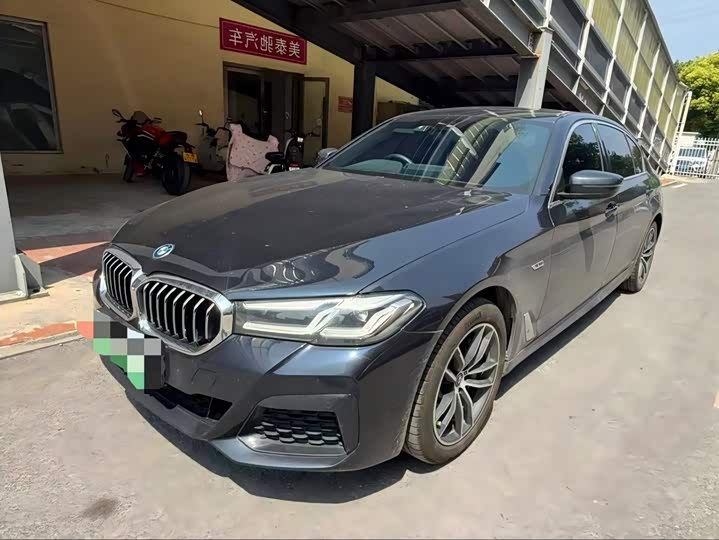 BMW 5 Series Hybrid, 2023 — купить в Орле под ключ