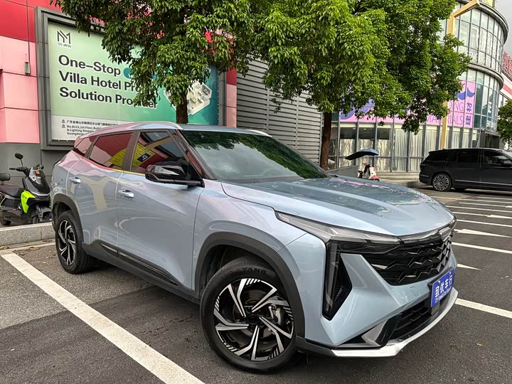 Geely Atlas, 2024 — фото 3 из 9